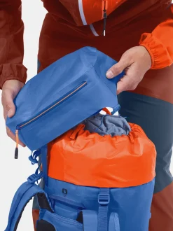 Shop ORTOVOX TRAVERSE 30 DRY desertorange